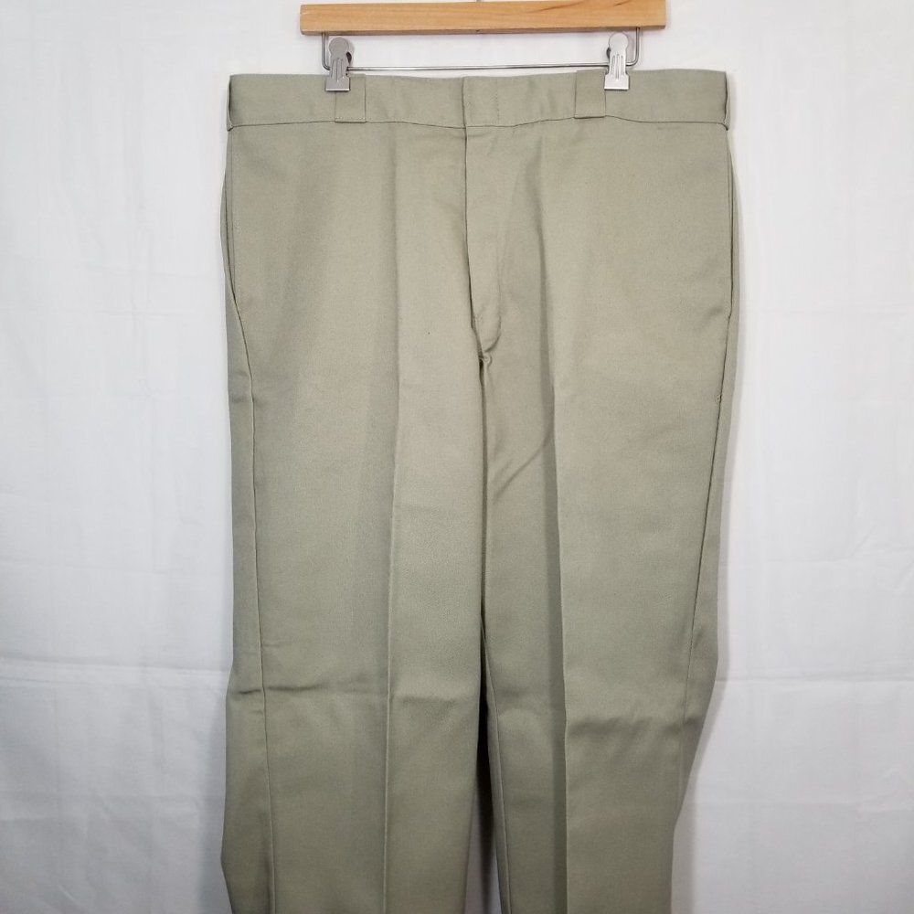 NWOT Dickies 874 Original Fit work pants khaki 38 X 32 uniform wide-tunnel loops - Picture 3 of 10